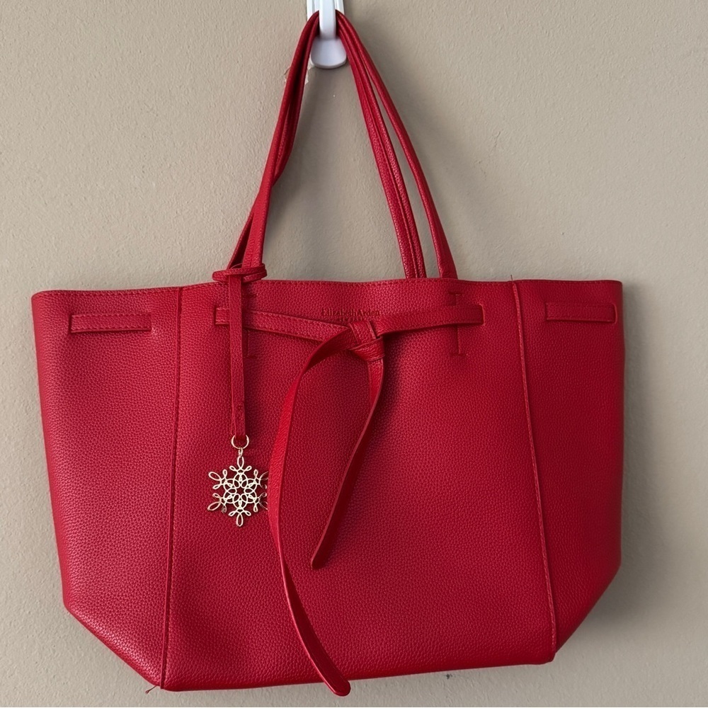 NWOT Elizabeth Arden Large Travel Vegan Pebble Leather Tote Bag